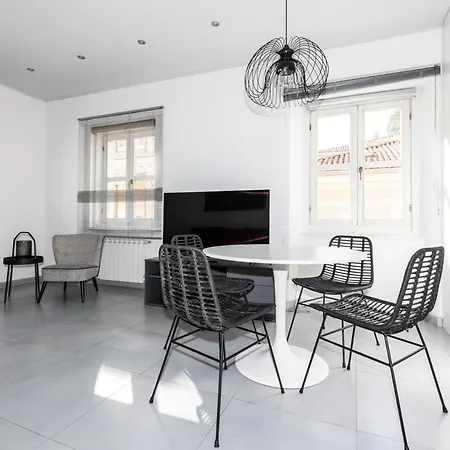 Piazza Unita House Apartamento